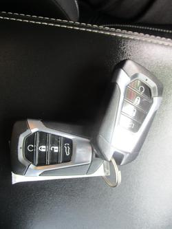 2022 Isuzu MU-X LS-T