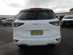 2022 Isuzu MU-X LS-T