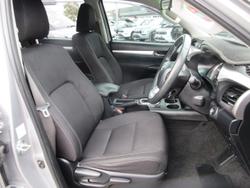 2021 Toyota Hilux SR5