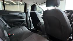 2018 Holden Commodore LT ZB MY18 Summit White