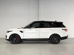 2022 Land Rover Range Rover Sport D300 SE L494 MY22 4X4 Dual Range Fuji White
