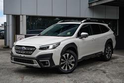 2025 Subaru Outback AWD Touring XT