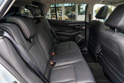 2025 Subaru Outback AWD Touring XT