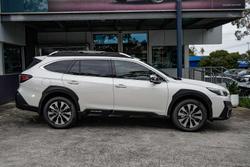 2025 Subaru Outback AWD Touring XT