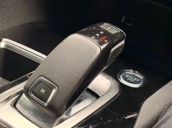 2018 Peugeot 5008 Allure