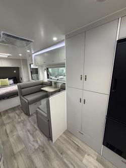 2026 Design RV Forerunner 220R