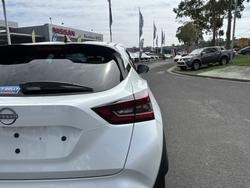 2024 Nissan JUKE ST-L