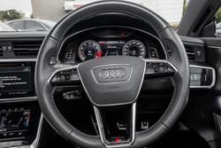 2022 Audi S7