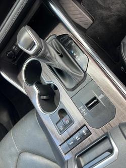 2022 Toyota Kluger Grande