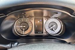 2025 Toyota Hilux SR GUN126R 4X4 Dual Range Glacier White