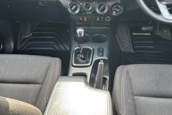 2025 Toyota Hilux SR GUN126R 4X4 Dual Range Glacier White