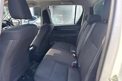 2025 Toyota Hilux SR GUN126R 4X4 Dual Range Glacier White