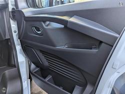 2025 Renault Trafic Premium X82 MY25 Glacier White