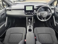 2024 Toyota Corolla Cross GX 2WD Hybrid