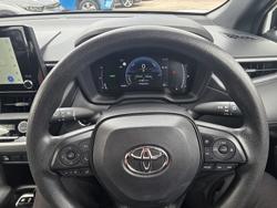 2024 Toyota Corolla Cross GX 2WD Hybrid