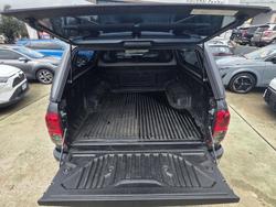 2018 Toyota Hilux SR5