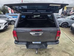 2018 Toyota Hilux SR5