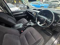 2018 Toyota Hilux SR5