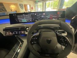 2025 Peugeot 3008 GT Premium Hybrid