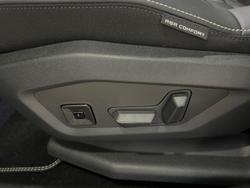 2025 Peugeot 3008 GT Premium Hybrid