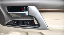 2020 Toyota Landcruiser VX