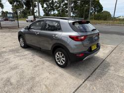 2024 KIA STONIC S