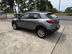 2024 KIA STONIC S