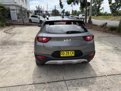 2024 KIA STONIC S