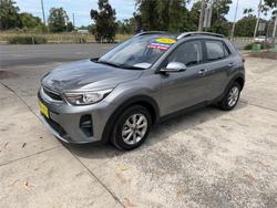 2024 KIA STONIC S