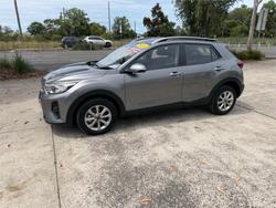 2024 KIA STONIC S
