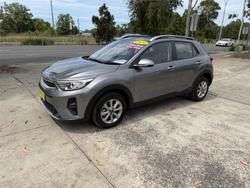 2024 KIA STONIC S