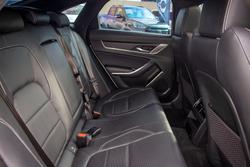 2021 Jaguar XF P300 R-Dynamic HSE