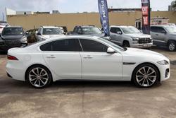 2021 Jaguar XF P300 R-Dynamic HSE