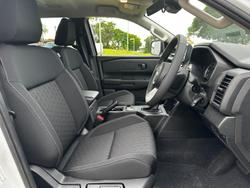 2026 Nissan Navara ST D27 MY26 4X4 Dual Range Blizzard White