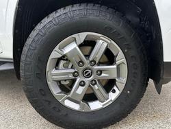 2026 Nissan Navara ST D27 MY26 4X4 Dual Range Blizzard White