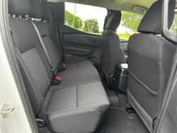 2026 Nissan Navara ST D27 MY26 4X4 Dual Range Blizzard White