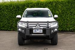 2022 Mitsubishi Pajero Sport GLS