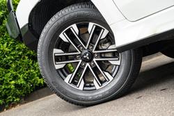 2022 Mitsubishi Pajero Sport GLS