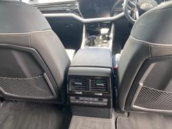 2023 Volkswagen Touareg 210TDI R-Line