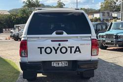 2025 Toyota Hilux SR