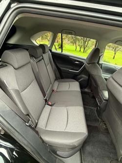 2024 Toyota RAV4 GXL