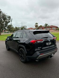 2024 Toyota RAV4 GXL