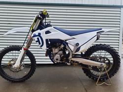 2022 Husqvarna FC 350 FC350 White