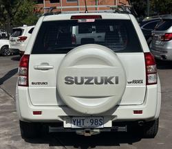 2011 Suzuki Grand Vitara (4x4)