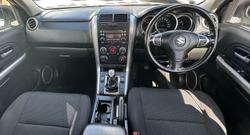 2011 Suzuki Grand Vitara (4x4)
