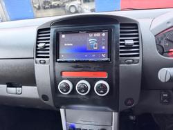 2013 Nissan Navara ST D40 Series 6 4X4 Dual Range Silver Lightning