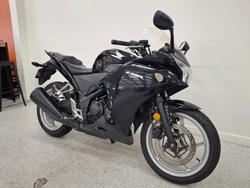 2011 Honda CBR250R Black