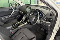 2024 Mitsubishi Eclipse Cross PHEV ES