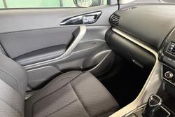 2024 Mitsubishi Eclipse Cross PHEV ES