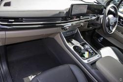 2025 Kia Carnival GT-Line HEV